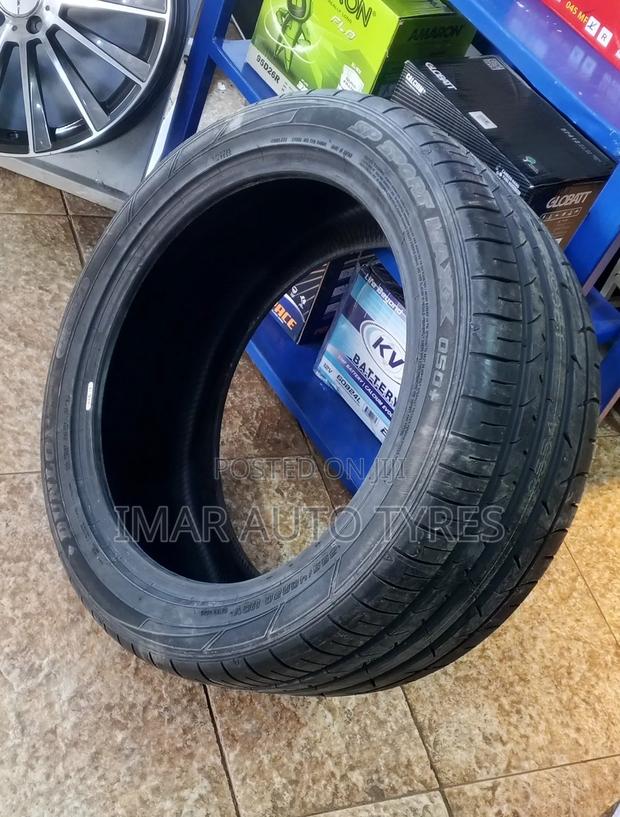 235/40r20 Dunlop - thumbnail 2