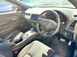 Honda Vezel 2019 Black