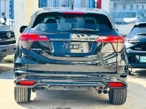 Honda Vezel 2019 Black