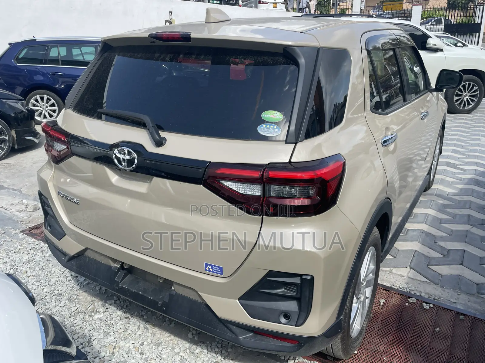 Toyota Raize 1.0 FWD 2019 Beige
