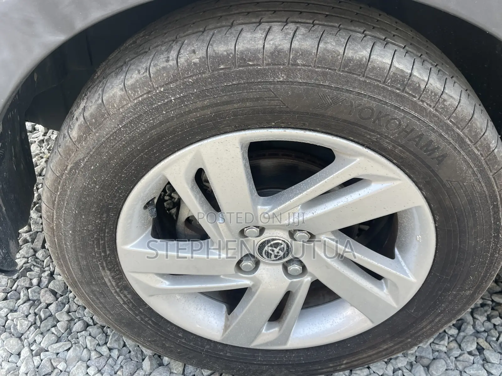 Toyota Raize 1.0 FWD 2019 Beige