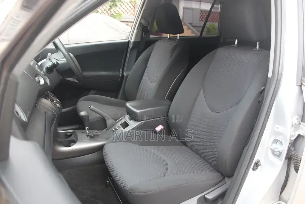 Toyota RAV4 2014 Silver