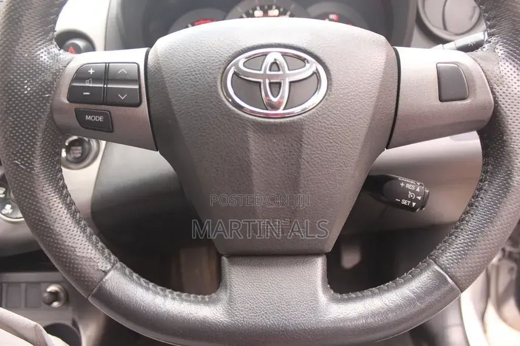 Toyota RAV4 2014 Silver