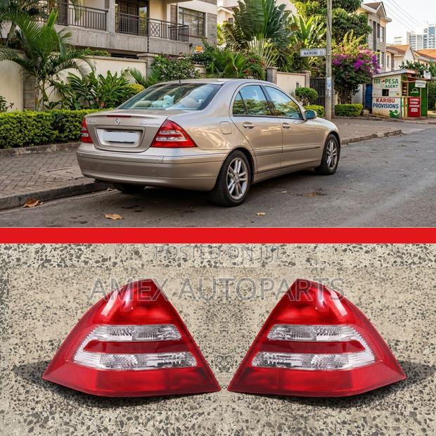Tail Lamp Mercedes Benz W203 2000 - 2002