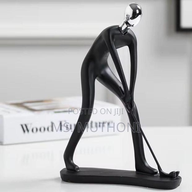 Stand Golf Sculpture Ceramic Decor Piece - main view