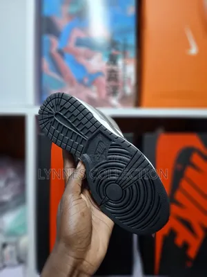 Jordan 1 Gray/White - Classic Streetwear Sneakers