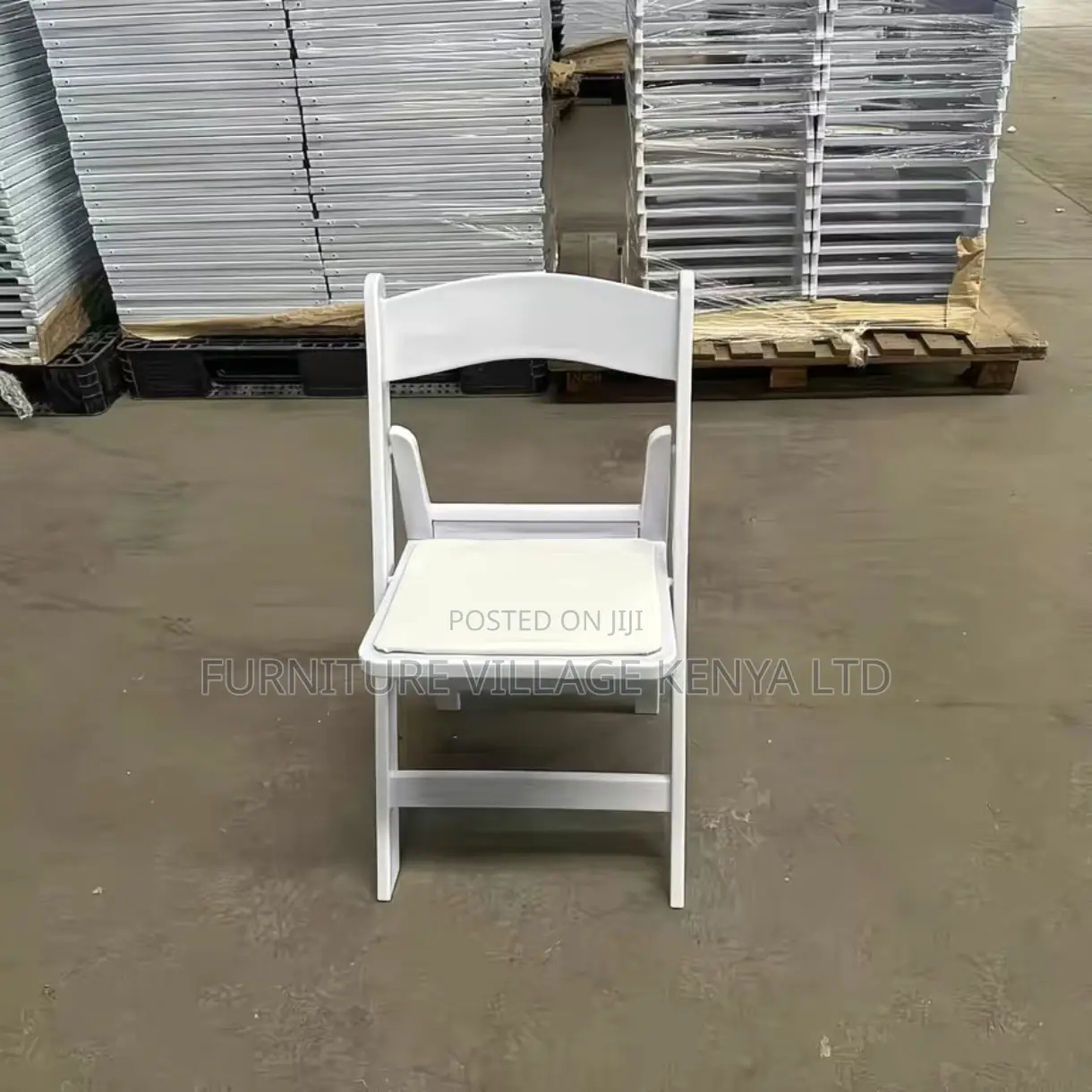 Foldable White Outdoor Wedding Chair