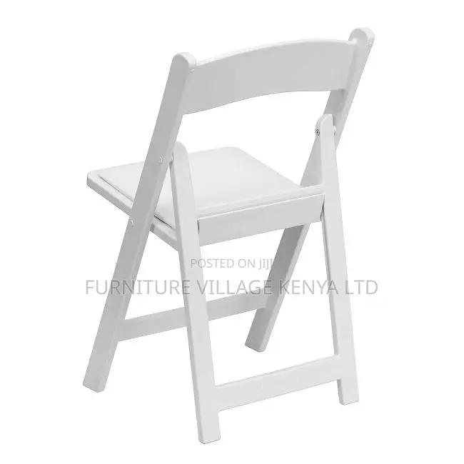 Foldable White Outdoor Wedding Chair