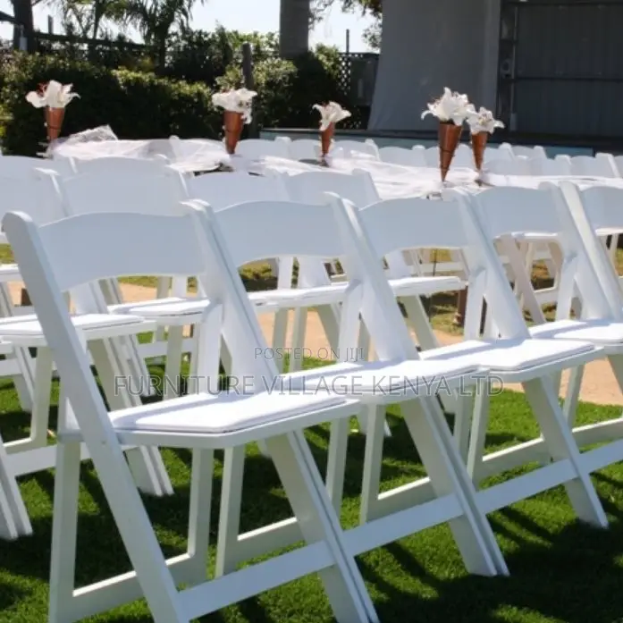 Foldable White Outdoor Wedding Chair