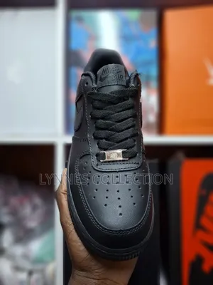 Nike Air Force 1 All Black - Unisex Streetwear Sneakers
