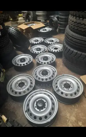 Hillux Size 17 Steel Rim