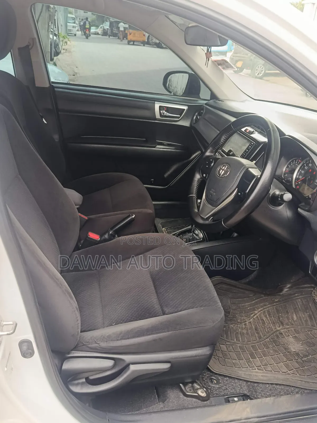 Toyota Axio 1.5 G 2WD 2017 White