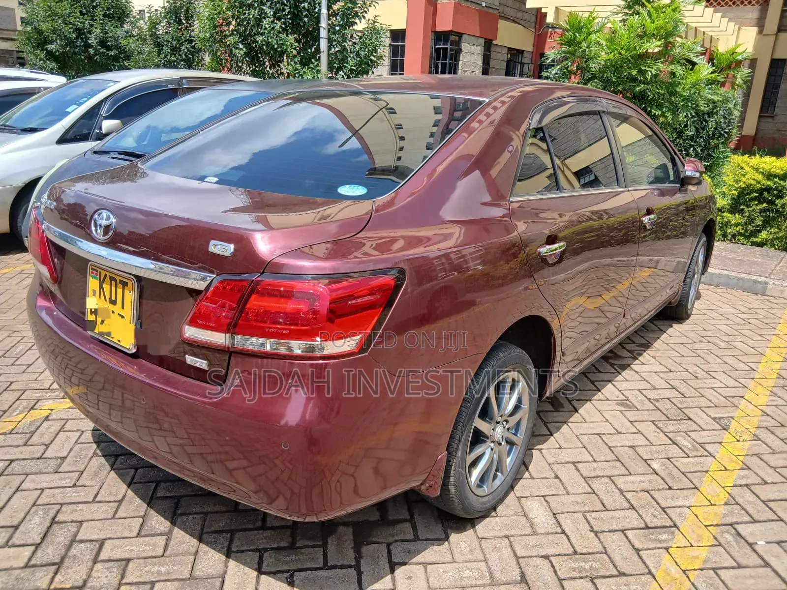 Toyota Premio 2.0 FWD 2018 Red