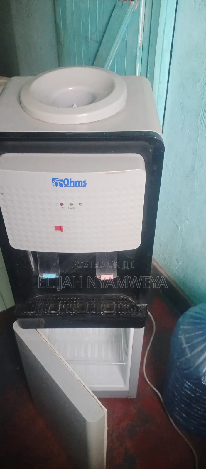 Water Dispenser
