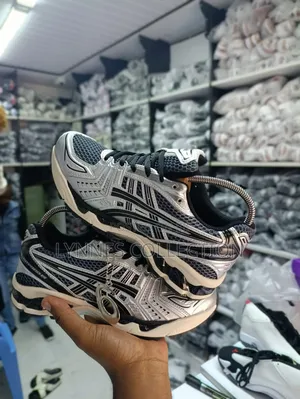 New Balance / Asics Inspired Silver Black - Premium Streetwear Shoes