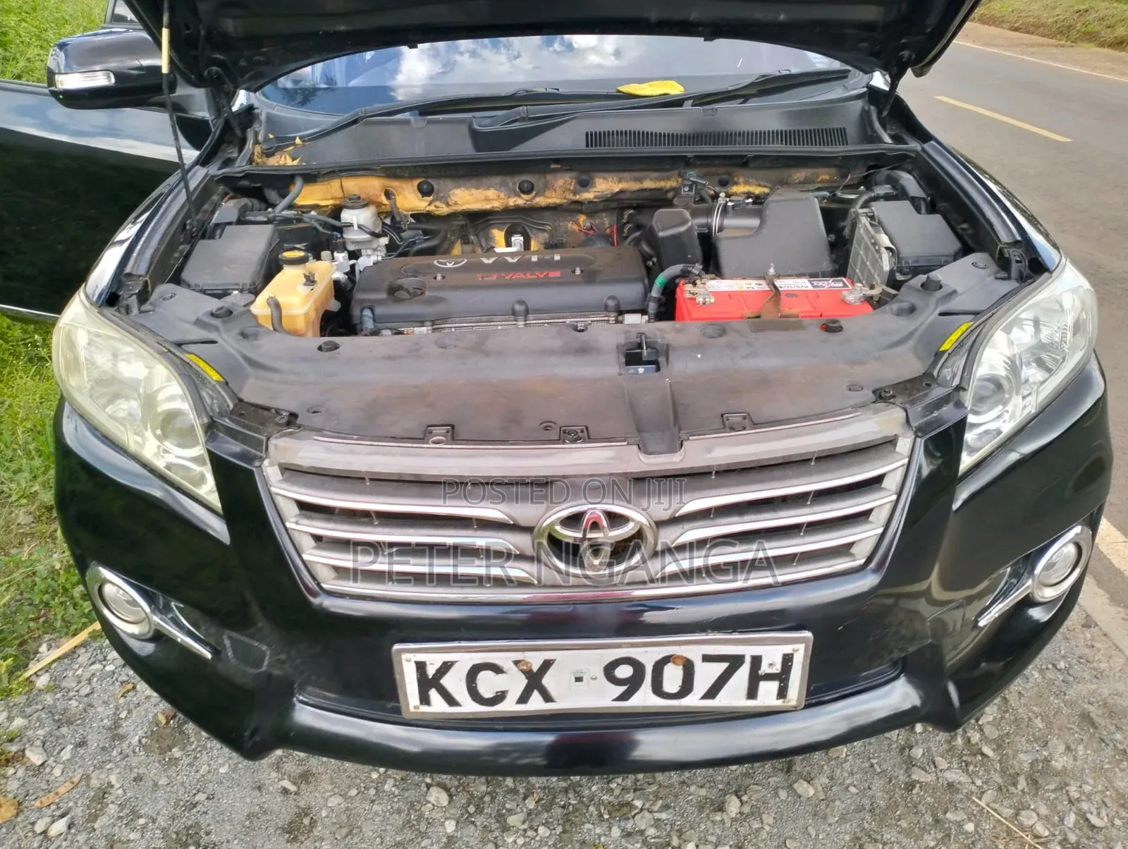 Toyota Vanguard 2012 Black
