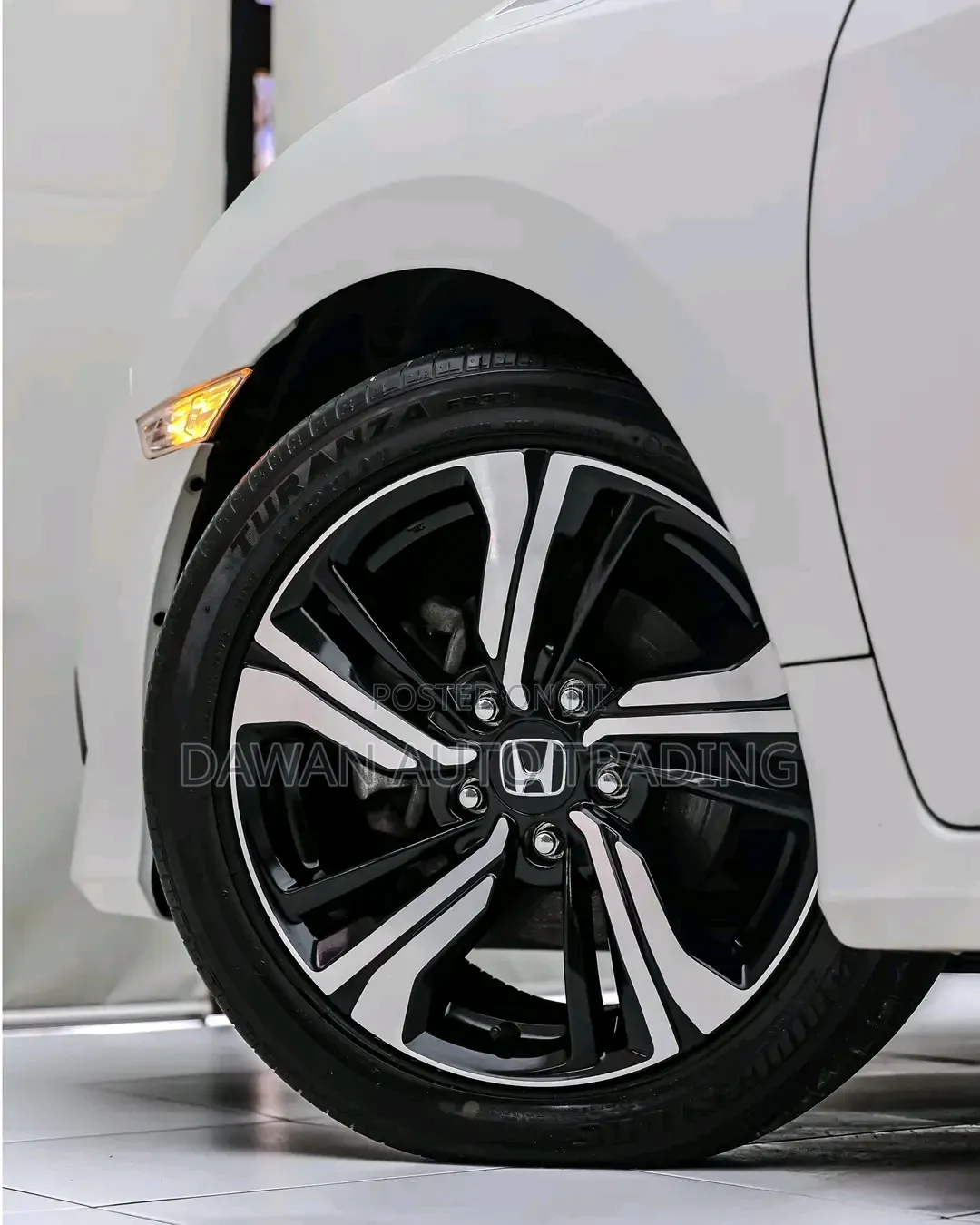 Honda Civic 2019 White