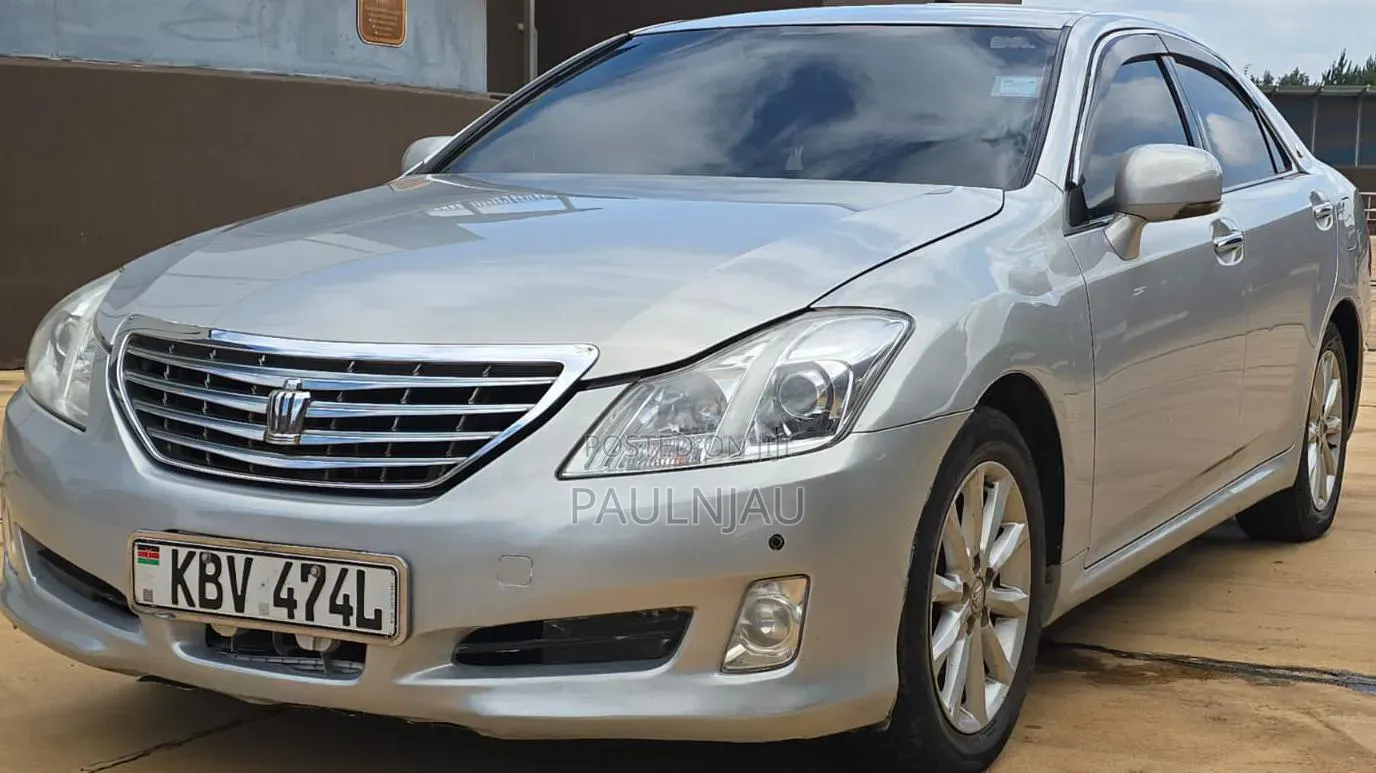 Toyota Crown 2008