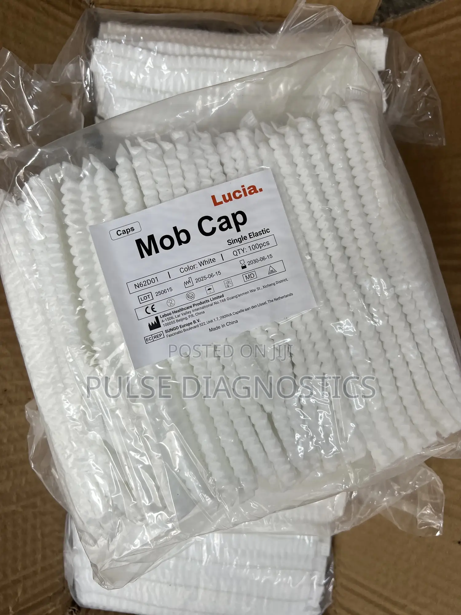 White Disposable Non-Woven Hairnets | Nurse Caps