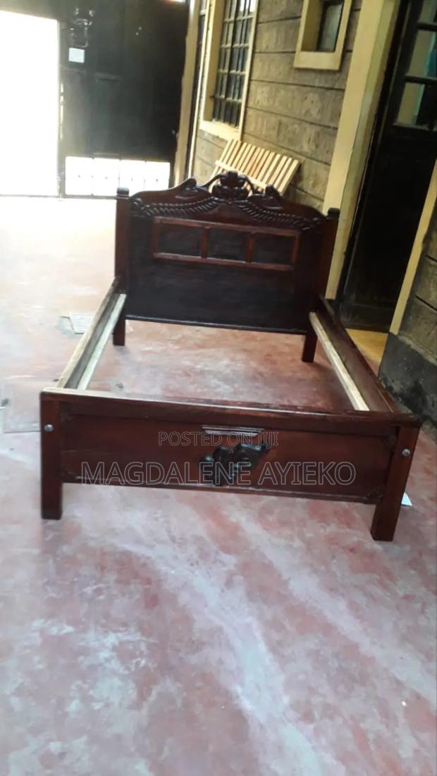 Mahogany 4*6 Bed
