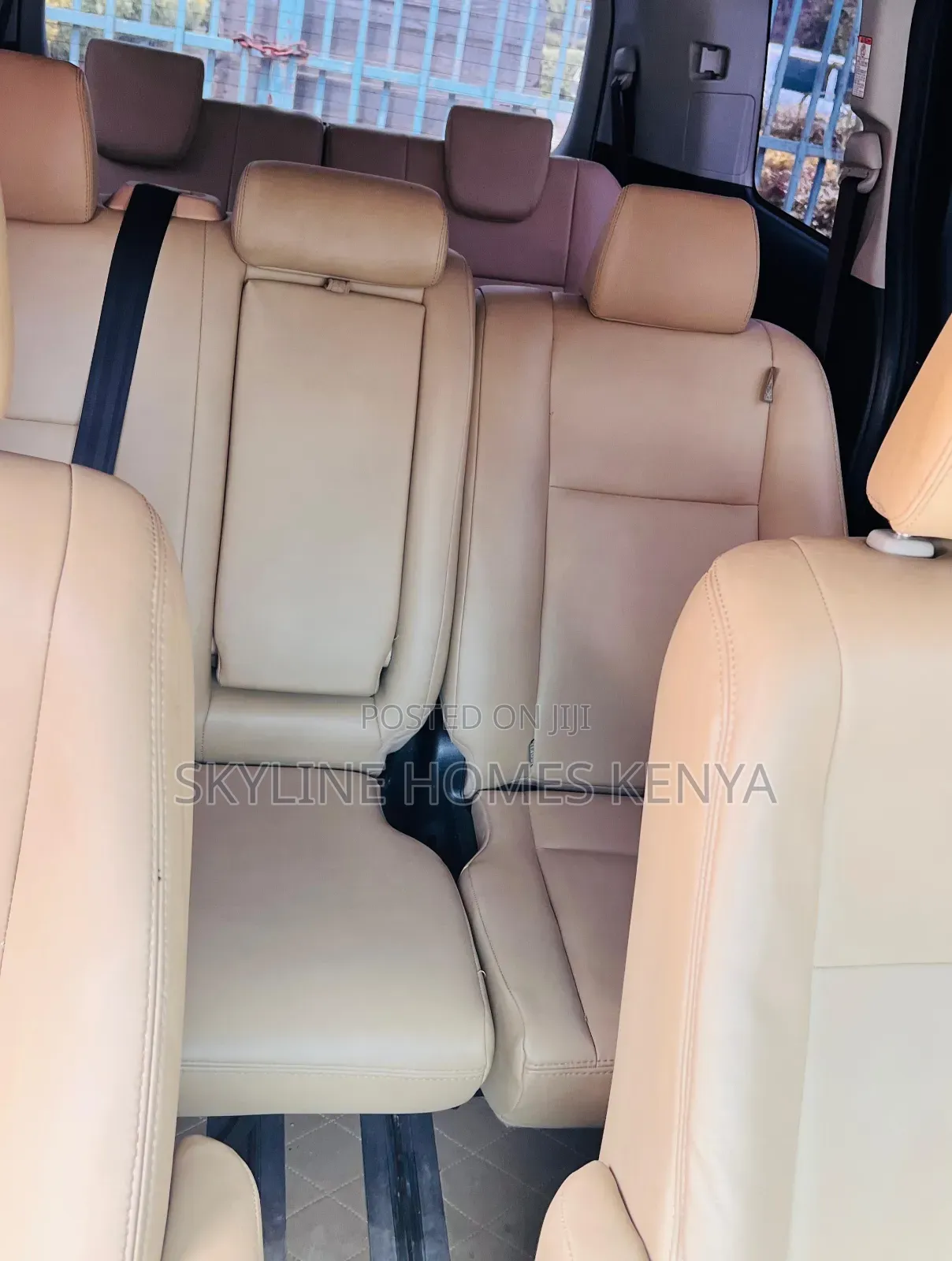 Noah 7 Seater Self Drives