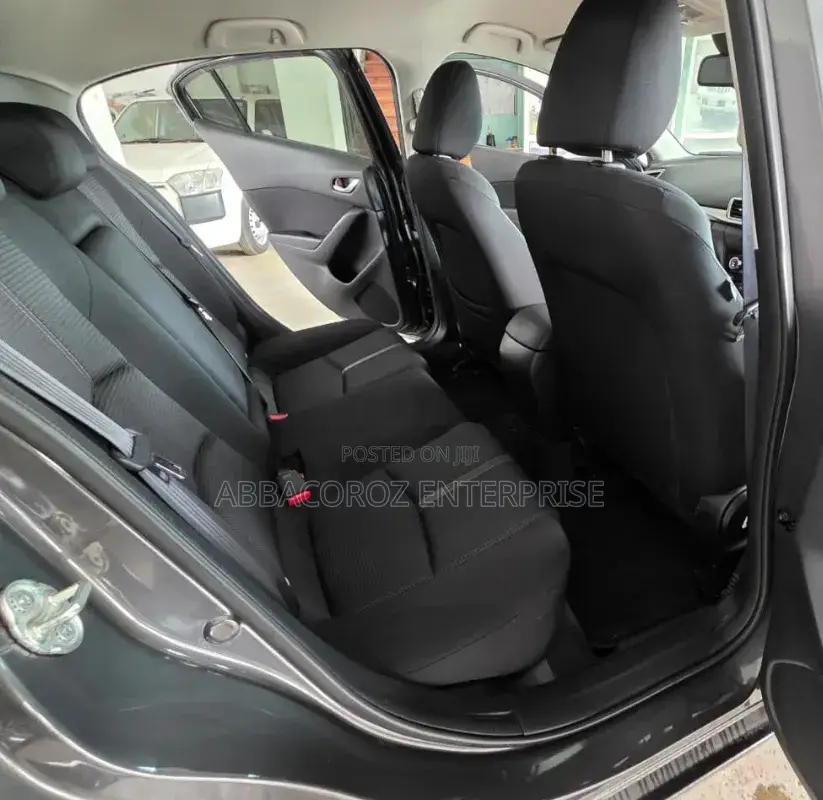 Mazda Axela 2018 Gray