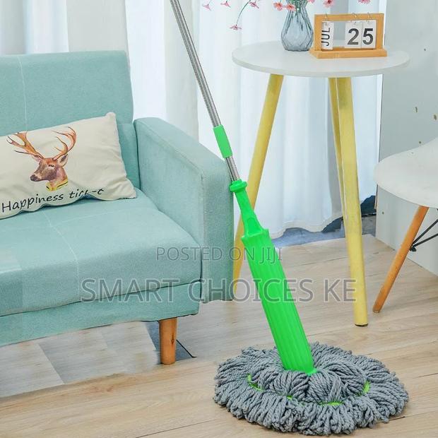 360 Rotating Self Wringing Bamboo Twist Mop
Available in Green - thumbnail 4