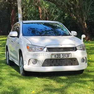 Mitsubishi RVR 2013 White