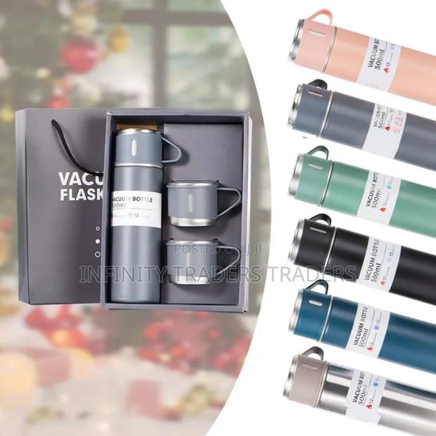 500ml Insulated Travel Stainless Steel Vaccum Water Bottle