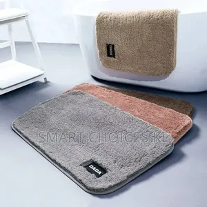 Dada Anti Slippery Bathmat
Modern Style Waterproof Non-Slip Shower Rug
