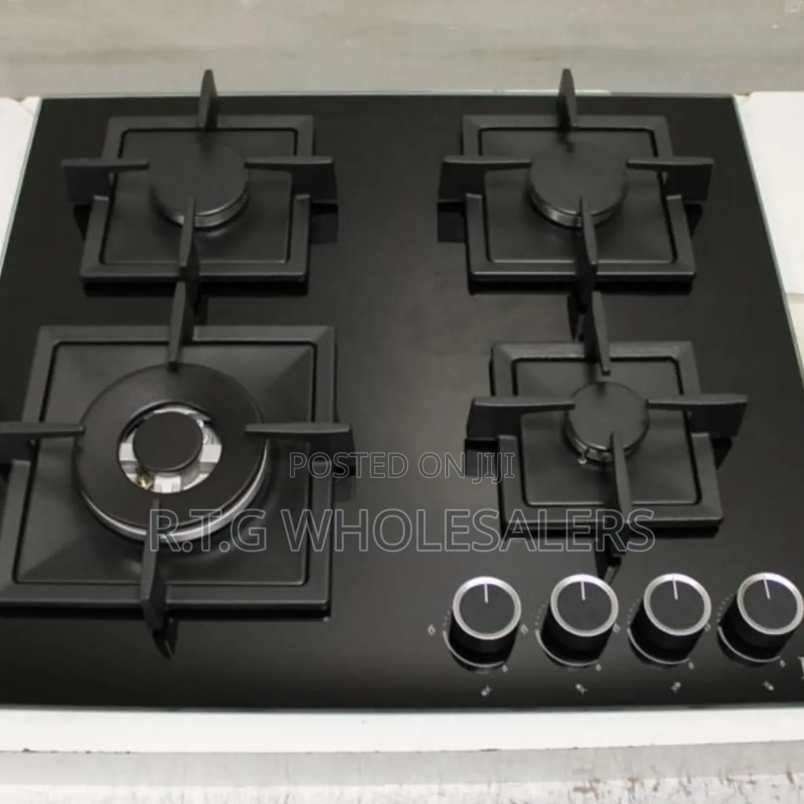 Roch 60cm Built-in Gas Hob Black Glass