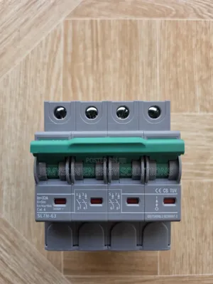 32amps Suntree Sl7n-63 4-Pole 1000v Dc Circuit Breaker