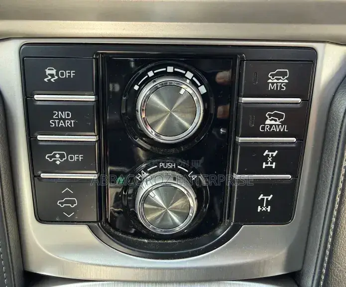 Toyota Land Cruiser Prado 2.8 2020 White