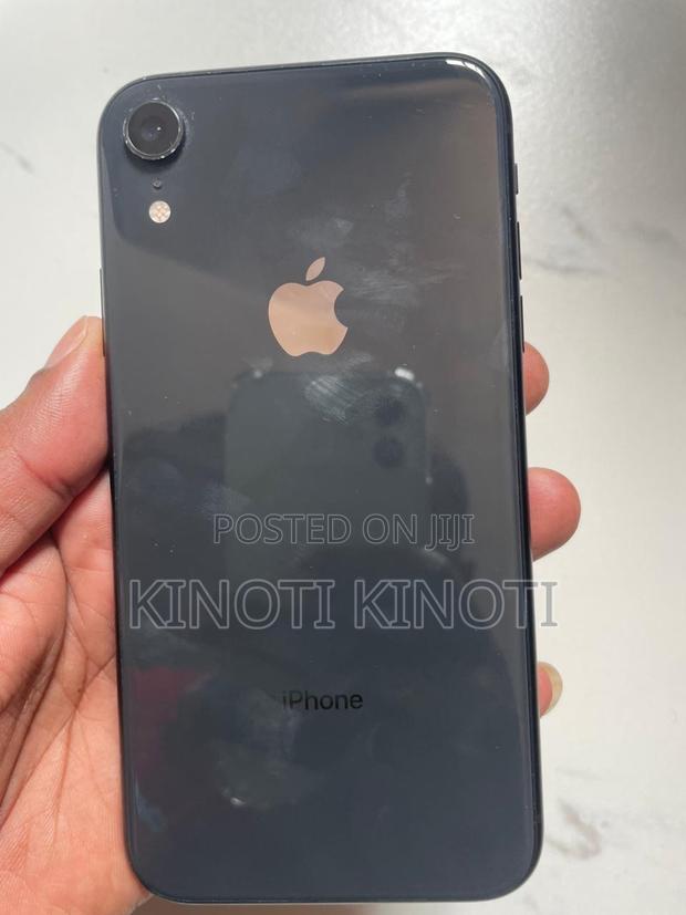Apple iPhone XR 64 GB Black - thumbnail 3