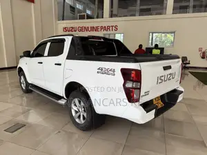 Isuzu D-MAX 2025 White