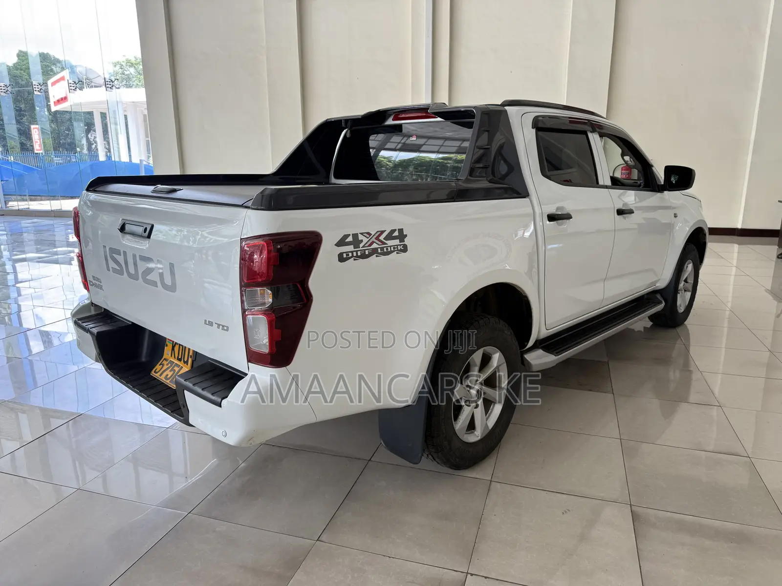 Isuzu D-MAX 2025 White