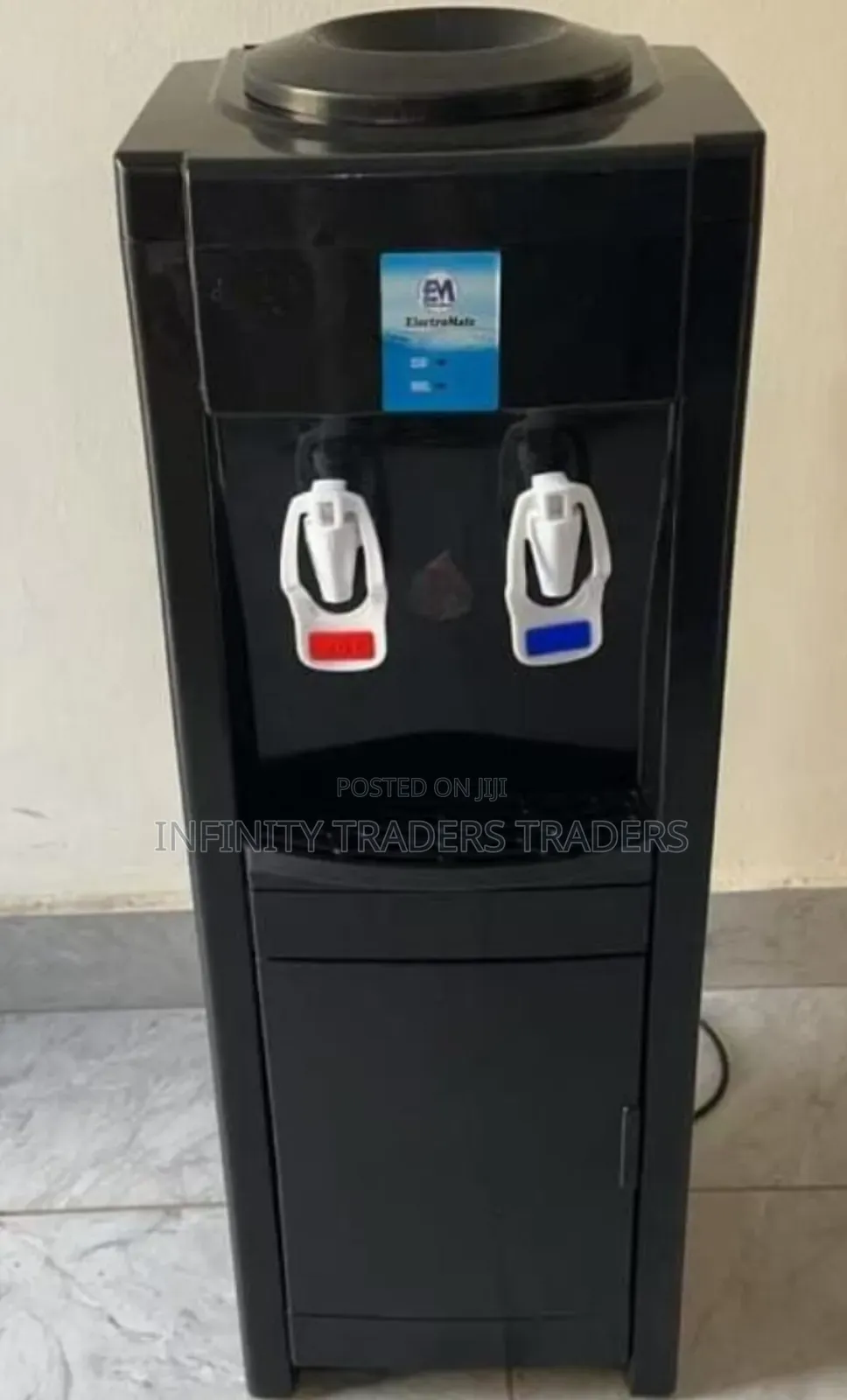 Hot and Cold Water Dispenser