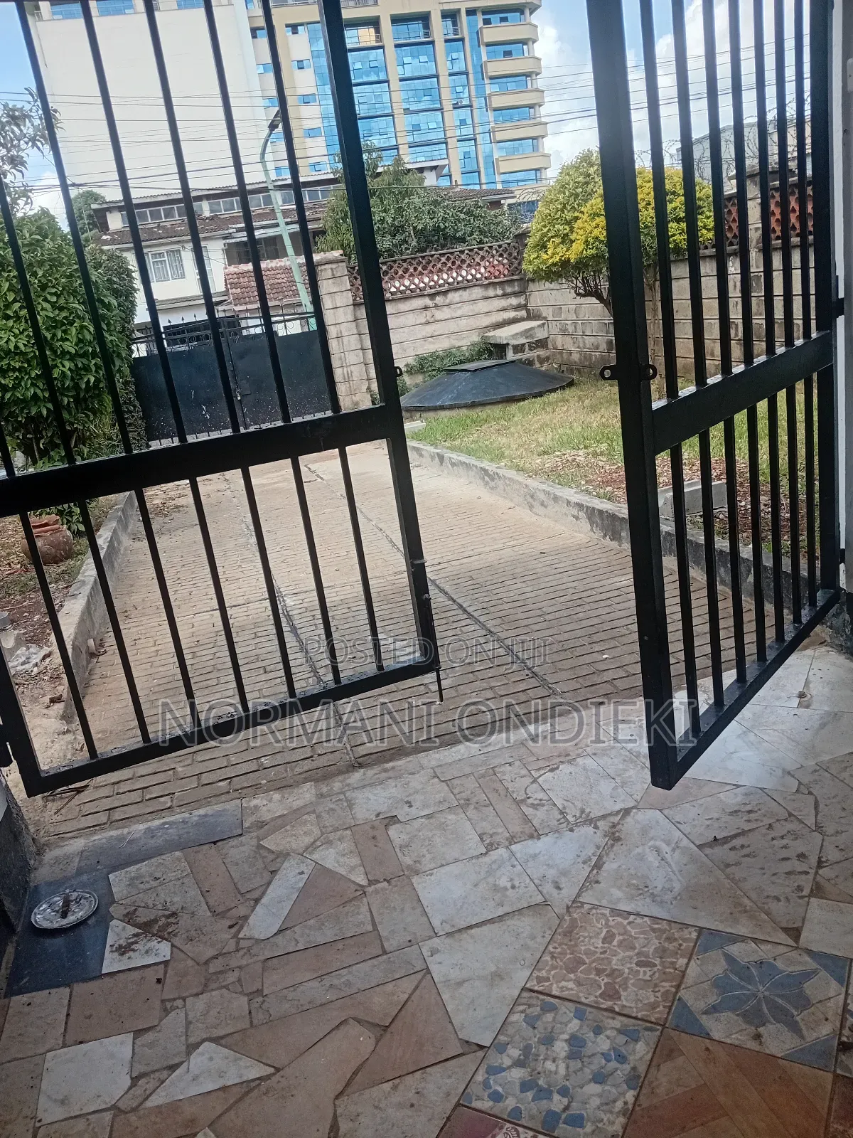 4bdrm Maisonette in Riara Rd, Maziwa for rent