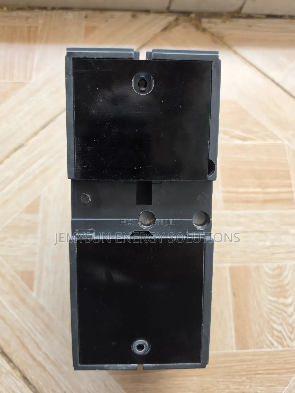 160amps Suntree 1000v Dc McCb Circuit Breaker (Sm8-250hpv/2)