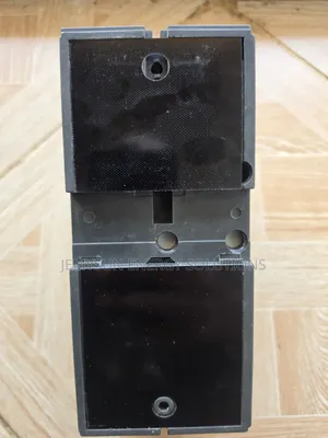 200amps Suntree 1000v Dc McCb Circuit Breaker (Sm8-250hpv/2)
