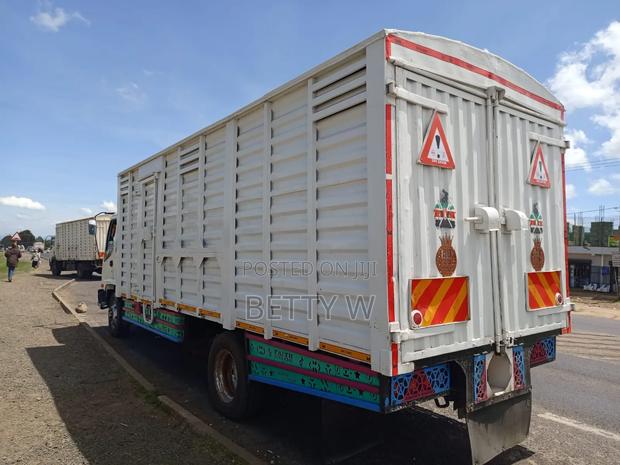 Isuzu FRR 2015 White - thumbnail 3