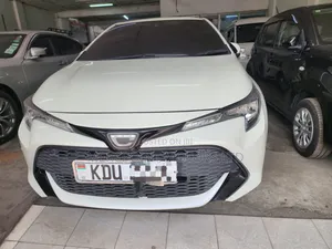 Toyota Corolla 2019 White