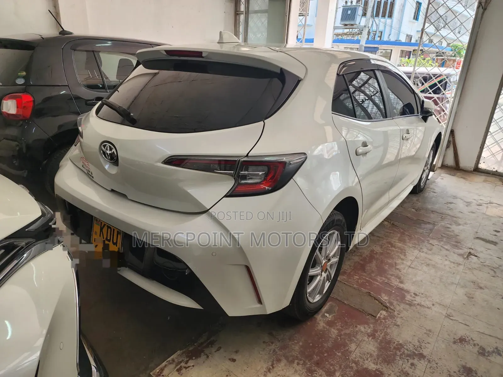 Toyota Corolla 2019 White