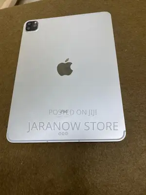 Apple iPad Pro 128 GB Silver