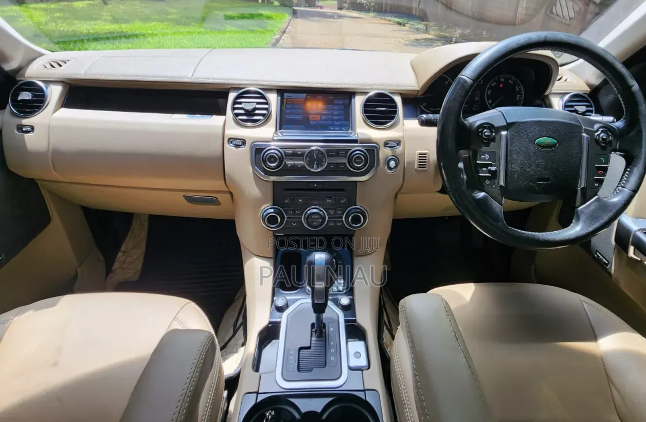 Land Rover Discovery 2016