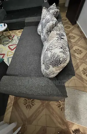 Couch-3 Seater