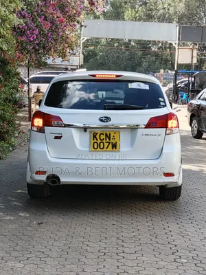 Subaru Legacy 2010 White