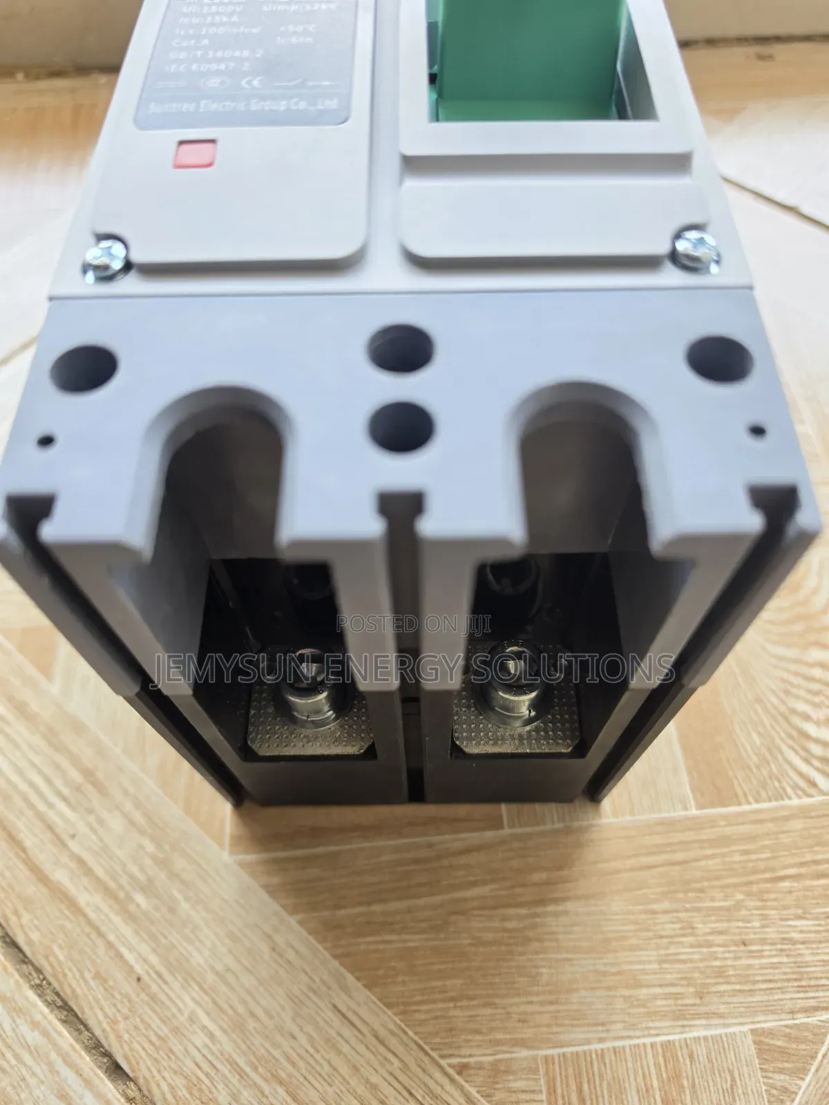 400amps Suntree 1000v Dc McCb Solar Circuit Breaker (Sm8-400hpv/2)