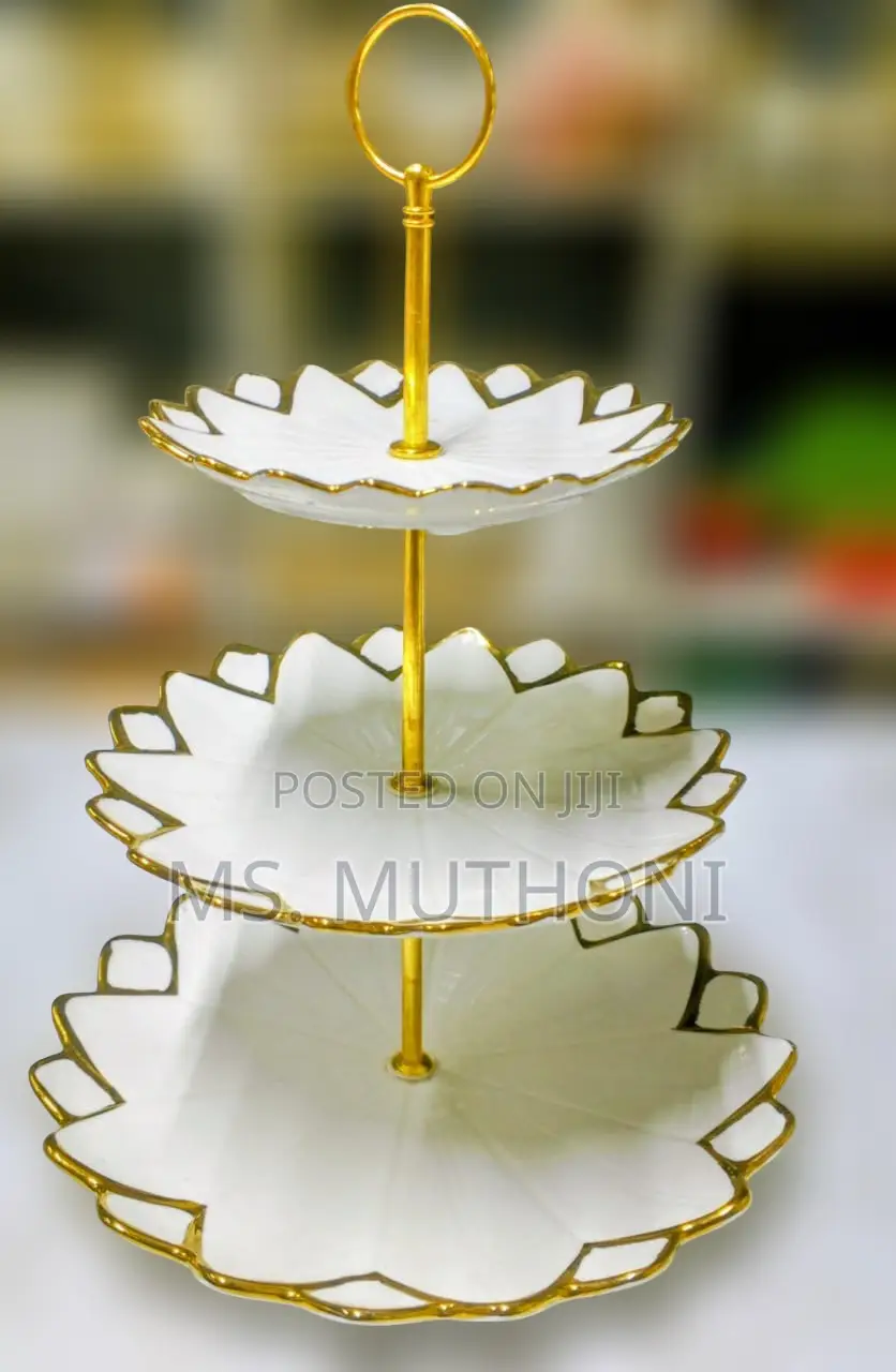 3-Tier Cupcakes / Desserts Holder / Stand
