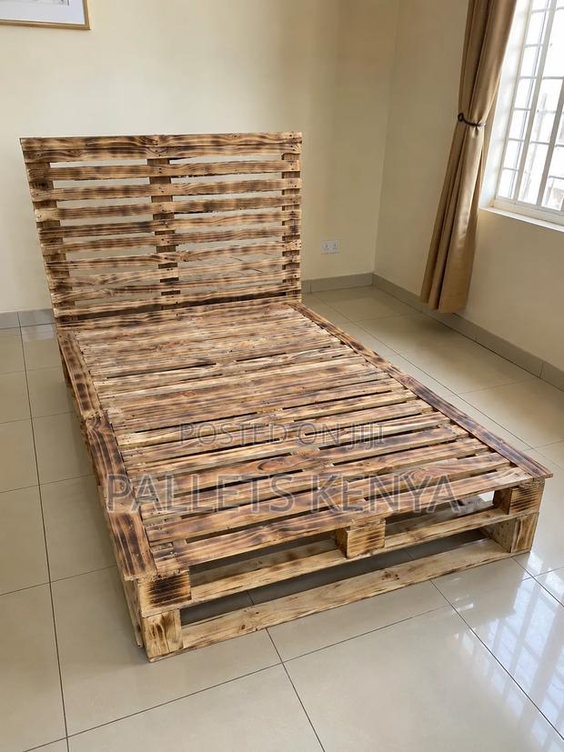 4×6 Pallet Bed Frame -Strong Back-Friendly Comfort.Mo - thumbnail 2